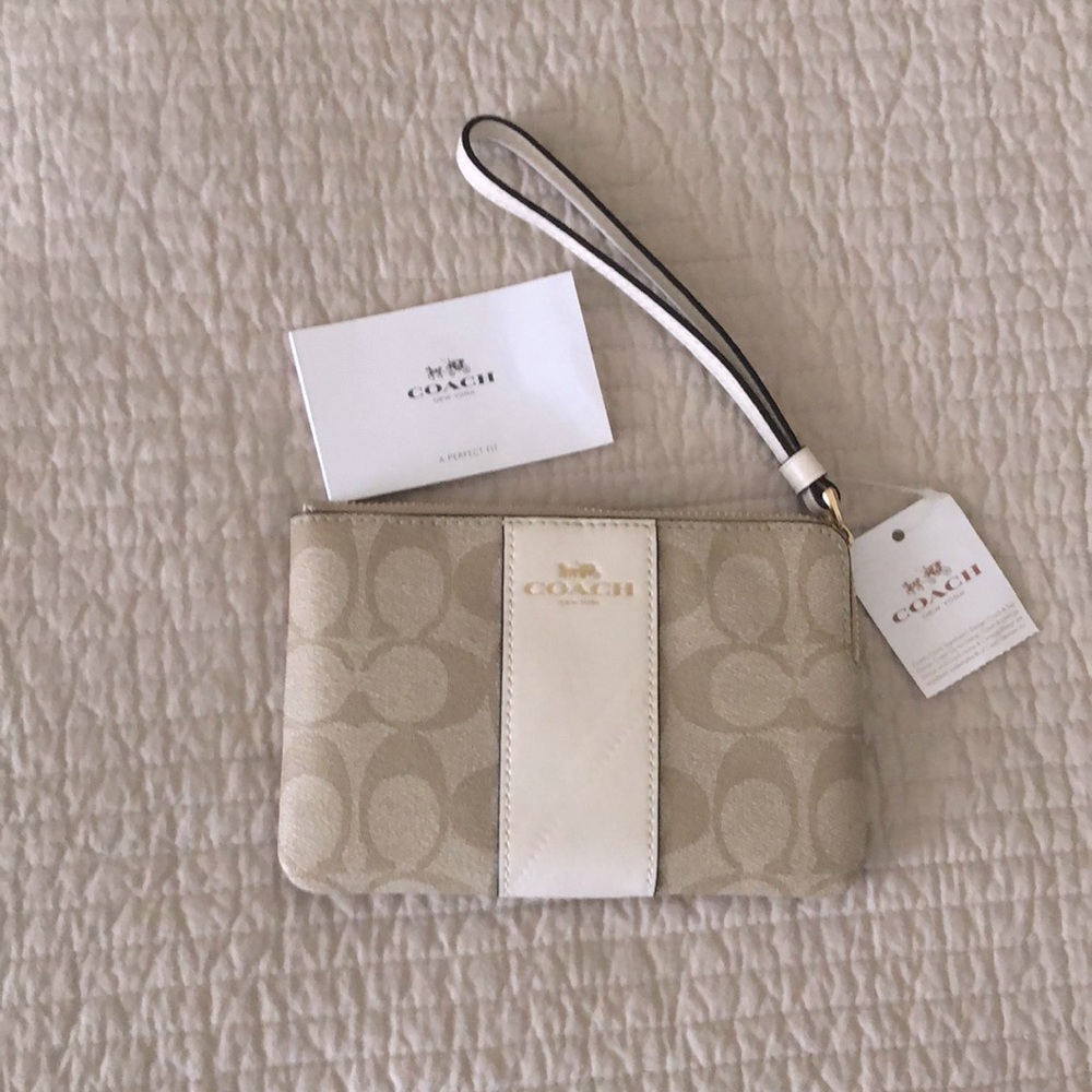 Coach Wristlet :New with Tags